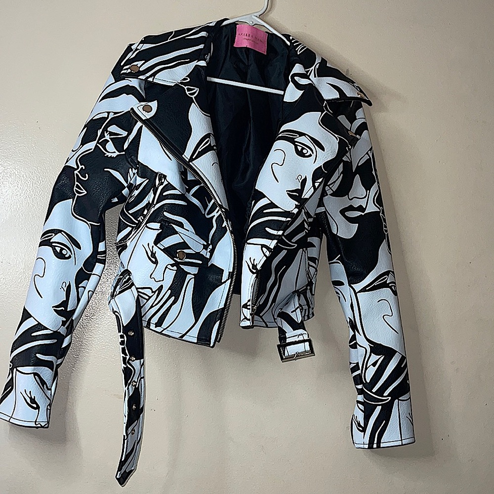 Azalea Wang graphic jacket